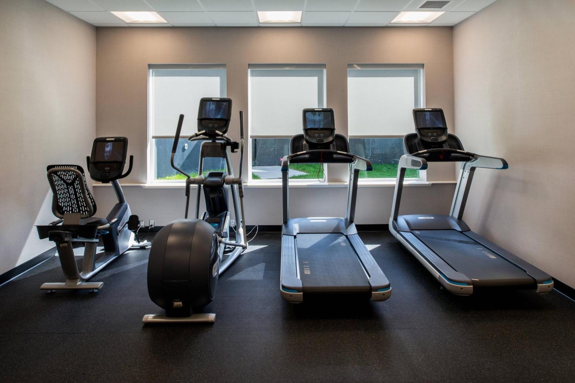 Towneplace Suites By Marriott Saskatoon Kültér fotó