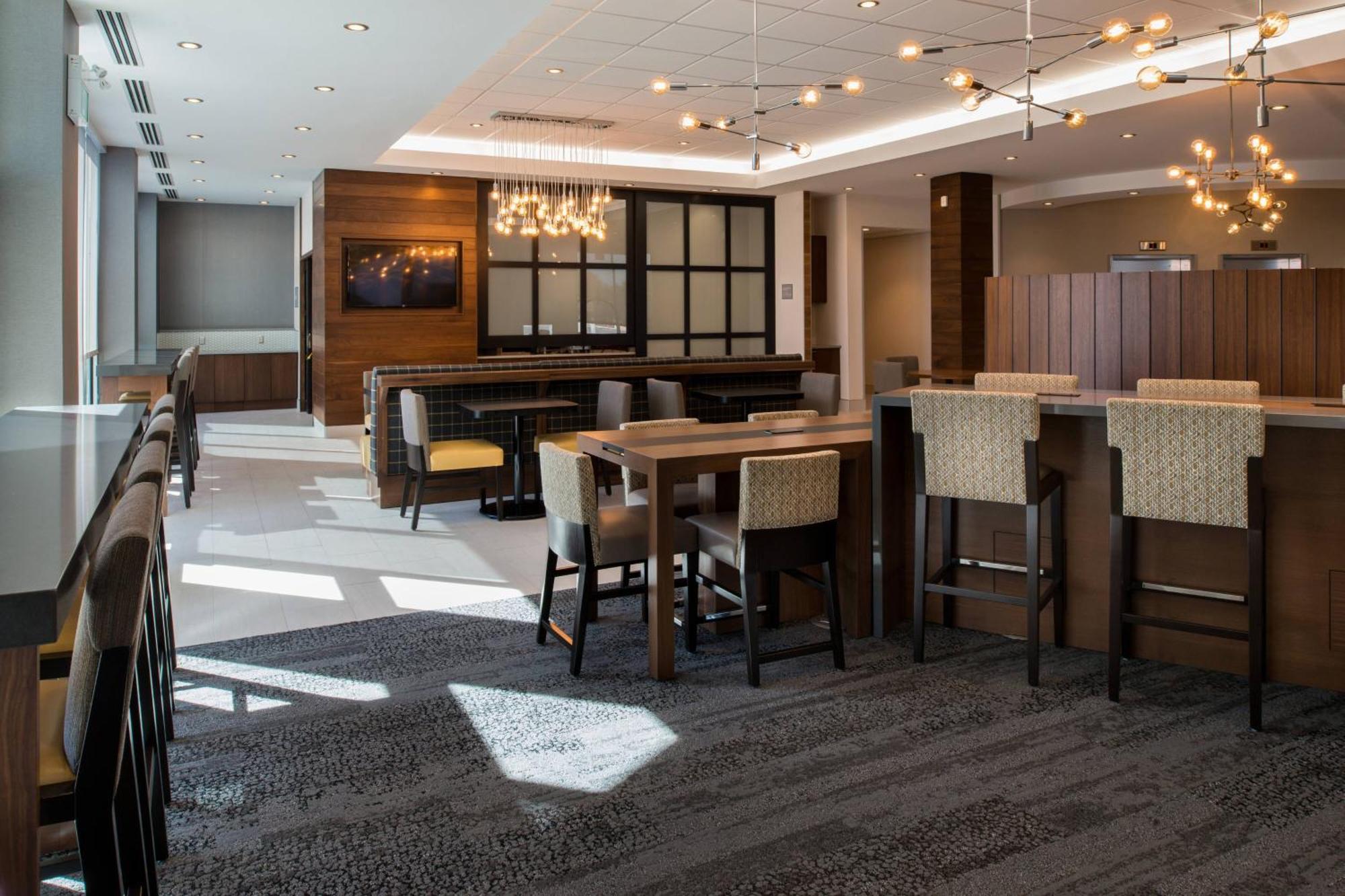 Towneplace Suites By Marriott Saskatoon Kültér fotó